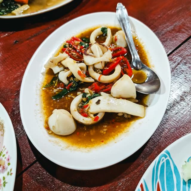 142 · Curry sauce (coconut milk)