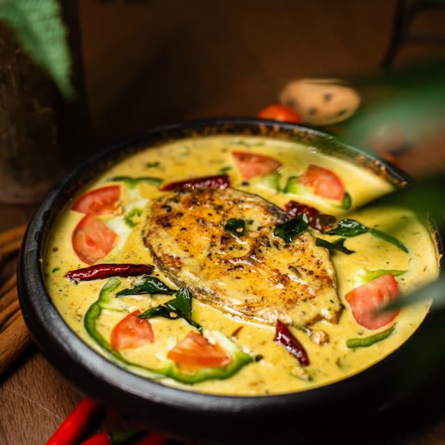 112 · Curry sauce (coconut milk)
