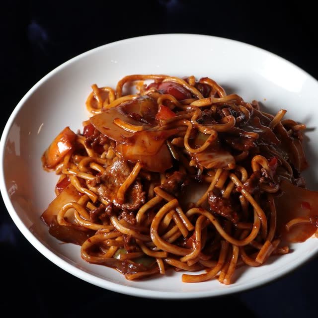 23 · with beef & vegetables