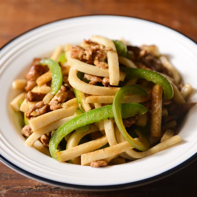22 · with pork & vegetables