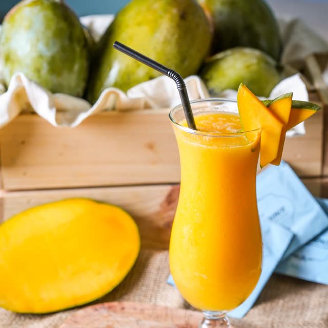 Asian drinks (mango, guava, lychee, pineapple, coconut …)