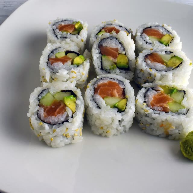209 · Sake Avo Maki with salmon and avocado