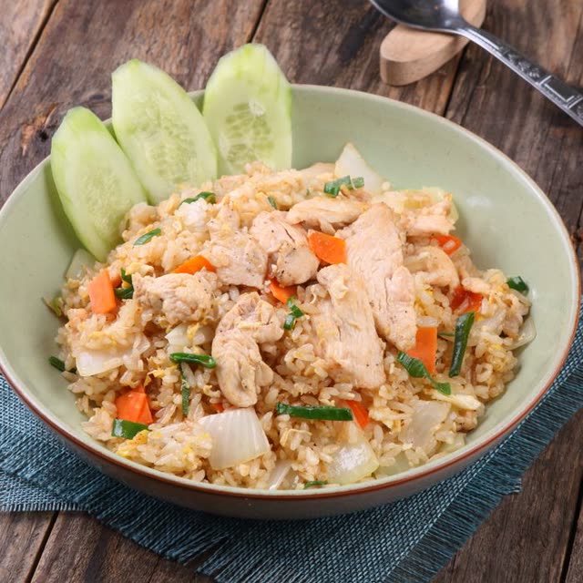 31 · with chicken & vegetables