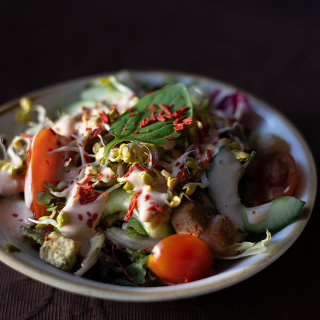 07 · Mixed salad